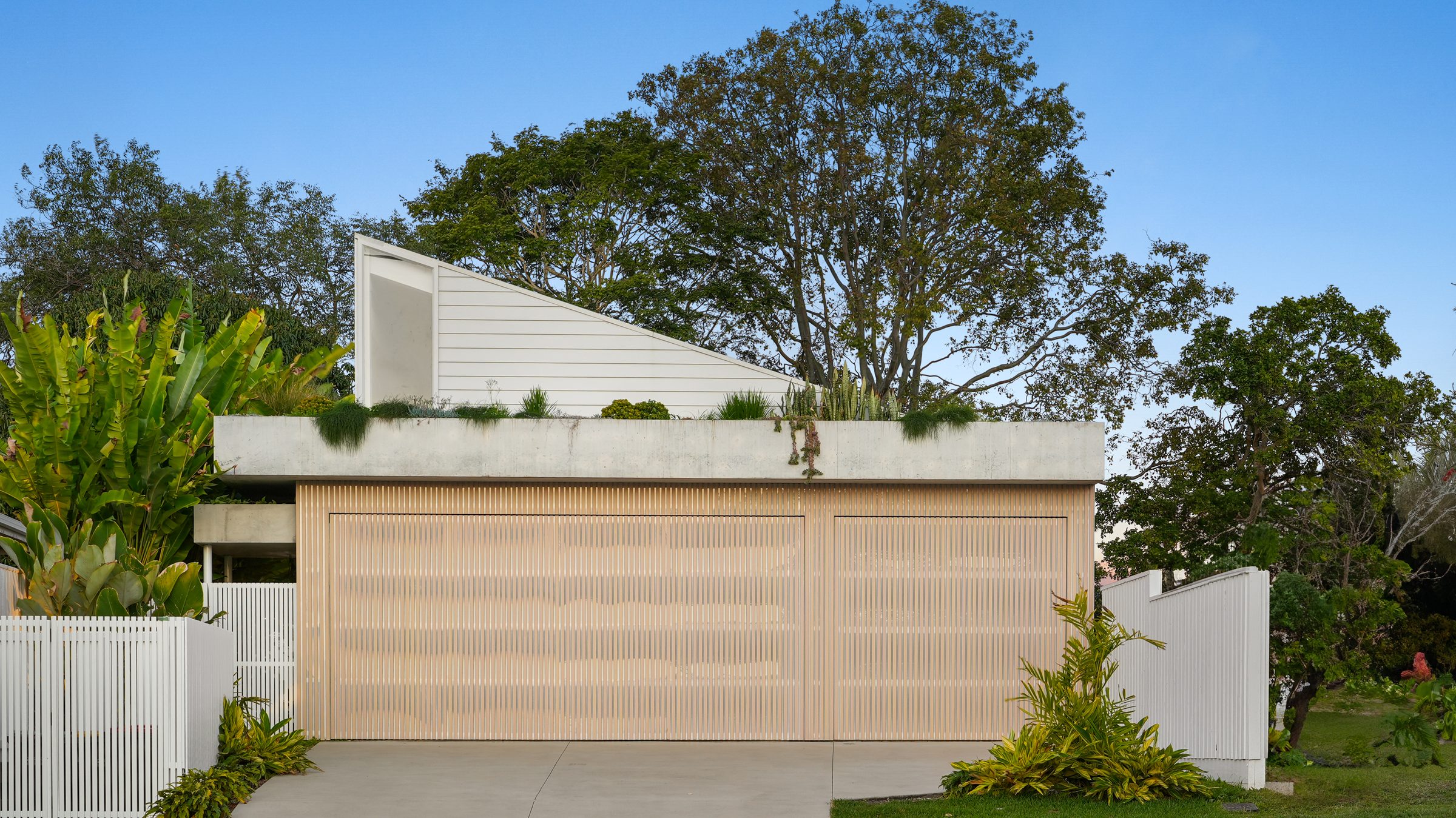 71 Werin Street: exterior facade at golden hour